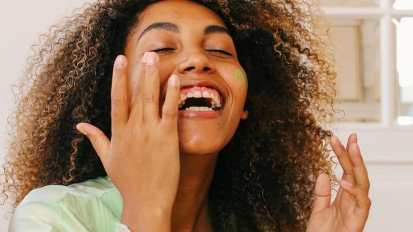 Coriander Leaves For Skin Glow