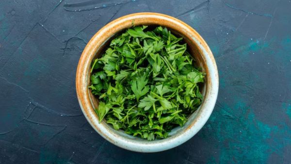Coriander Leaves For Skin Glow