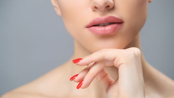 Quick Tips To Get Rid Of Flaky Lips Quick Tips To Get Rid Of Flaky Lips