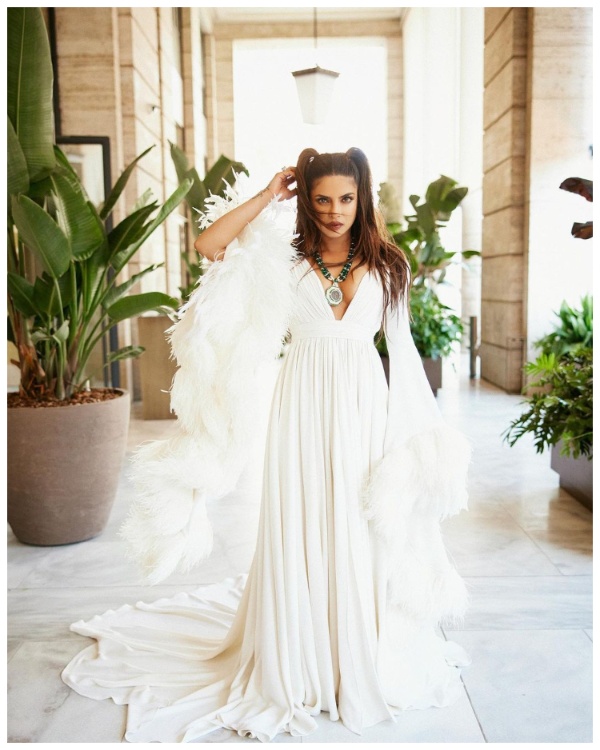 Priyanka Chopra Inspired Feather