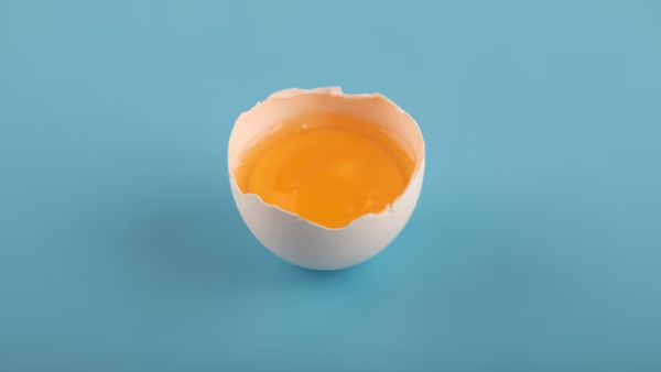 Eggs For Hair Loss: 3 Easy Ways To Use