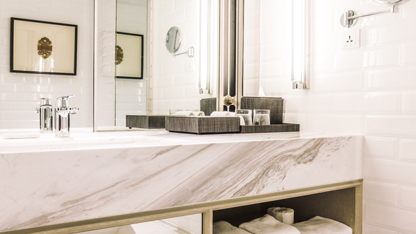 Tips To Give Bathroom Luxury Touch