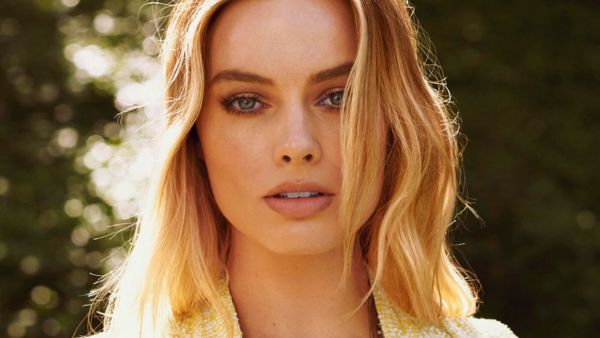 Margot Robbies Bedroom Habits