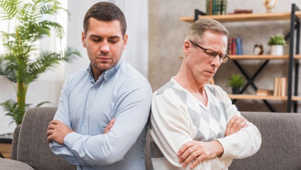 How To Manage Your Ageing Parents’ Anger