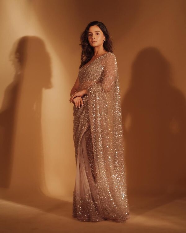 Destination Wedding Outfit Guide