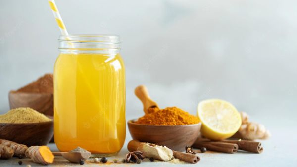 Ways To Use Turmeric For Oily Skin
