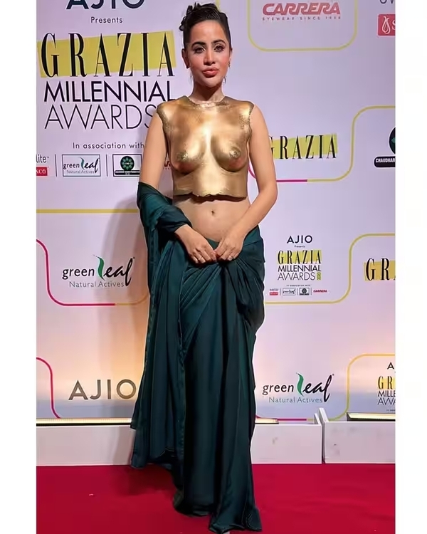 Breastplate Style Trend Sported 