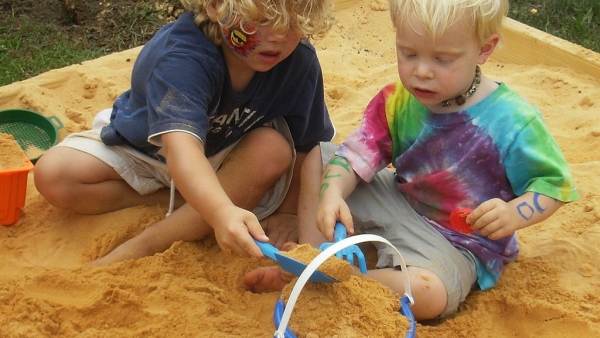 What is Kidulting? The Fascinating Fad Sweeping the Globe