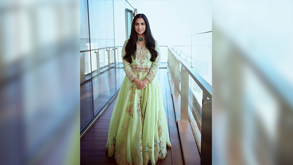 Isha Ambanis Ethnic Skirt Set