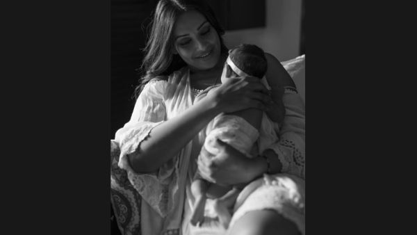 Bipasha Talks About Daughters Surgery