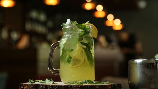 Detoxifying Drinks for Cleansing