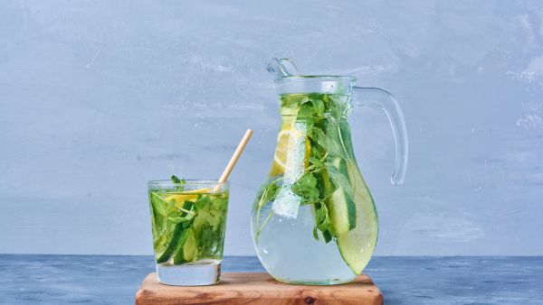 Detoxifying Drinks for Cleansing