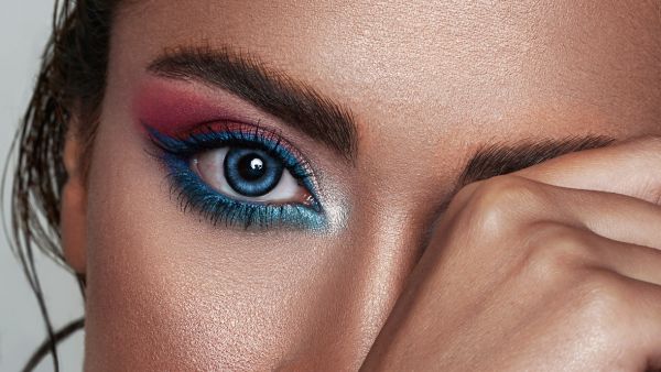 Flawless Winged Eyeliner Look