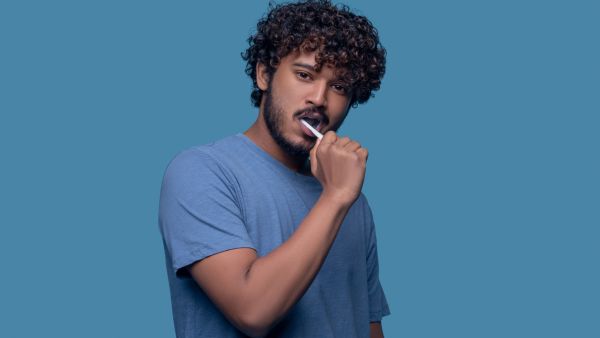 How To Clean Your Toothbrush?