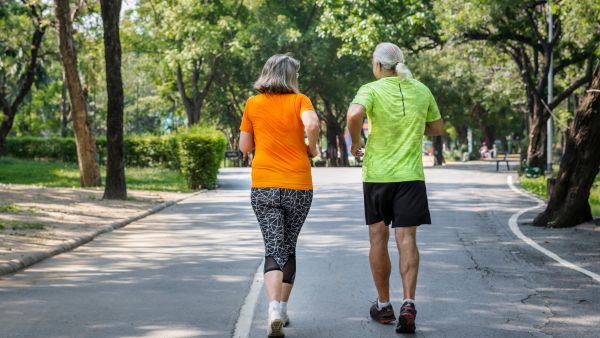 Best Sports for Elderly People in India