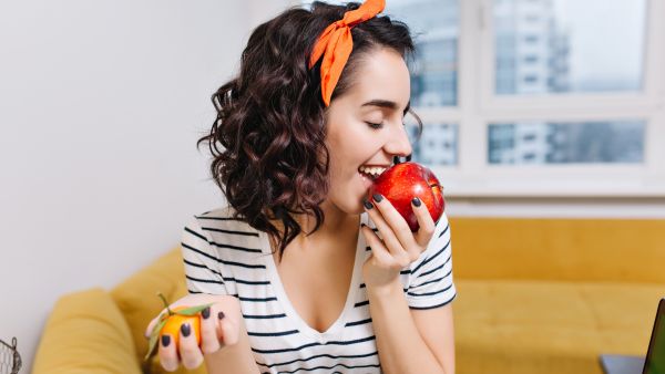 5 Fruits For Glowing Skin