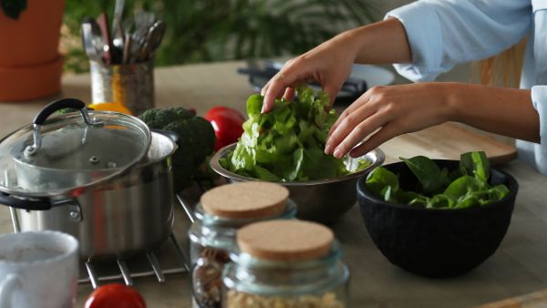 How To Keep Spinach (Palak) Leaves Fresh