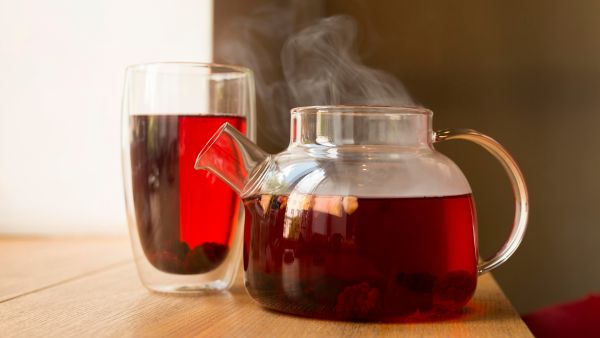 Evening Tea Snacks Can Cause Heartburn