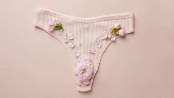 How To Manage White Discharge?