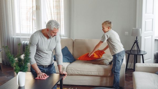 How Does Dust Get In A House