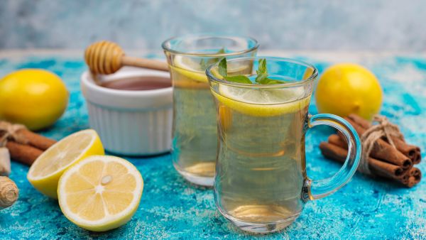 Weight Loss: Honey Lemon Water