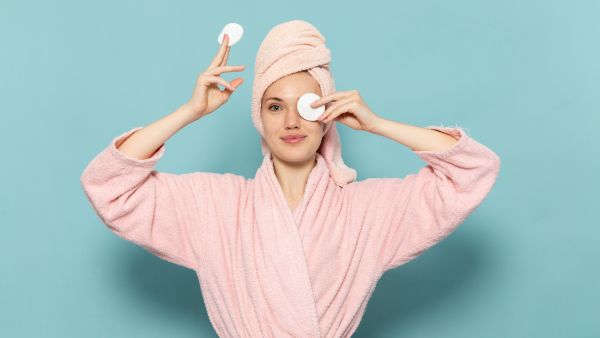 Sensitive Skin from Festive Makeup