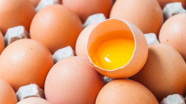 Vitamin D Deficiency: Eat Egg Yolks