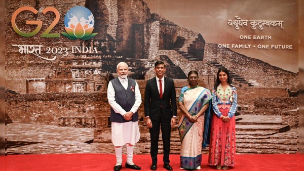 UK Prime Minister Rishi Sunak and wife Akshata Murty
