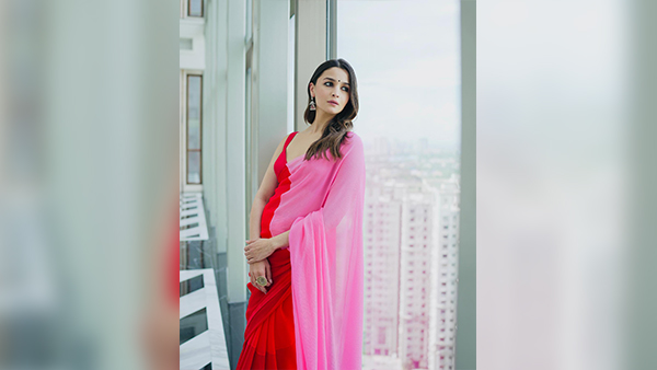 Alia Bhatts Dual Tone Sarees