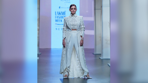 Dia Mirza for Pankaj and Nidhi