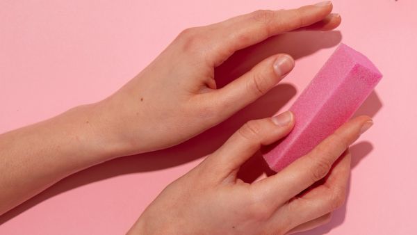 Tips To Get Rid Of Dirt Under Your Nails