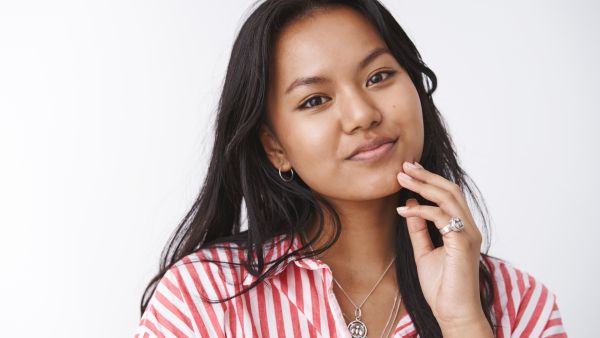 How To Hide Pimples And Acne?