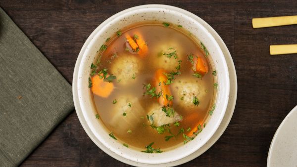 Foods To Relieve Common Cold Symptoms Foods To Relieve Common Cold Symptoms