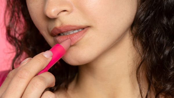 Lipstick Shades To Try For Ashy Skin Lipstick Shades To Try For Ashy Skin