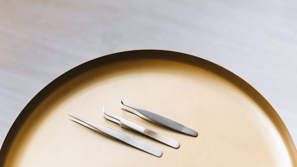 How To Remove Chin Hair Without Shaving?