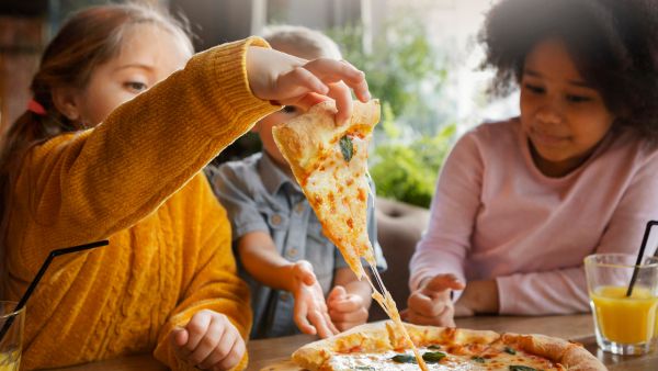 How To Teach Your Kid To Finish Meals?