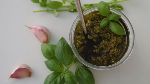 Woman Paralyzed From Eating Pesto Sauce Woman Paralyzed From Eating Pesto Sauce