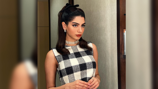 Chic and Playful, 7 Style Tips That Are Easy To Follow To Master Hairbow Elegance