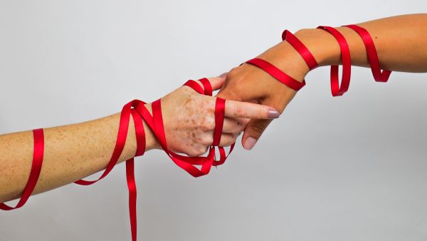 Causes Of HIV/AIDS Transmission Causes Of HIV/AIDS Transmission