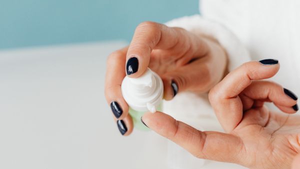 Petroleum Jelly For Dry Skin