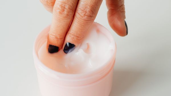 Petroleum Jelly For Dry Skin