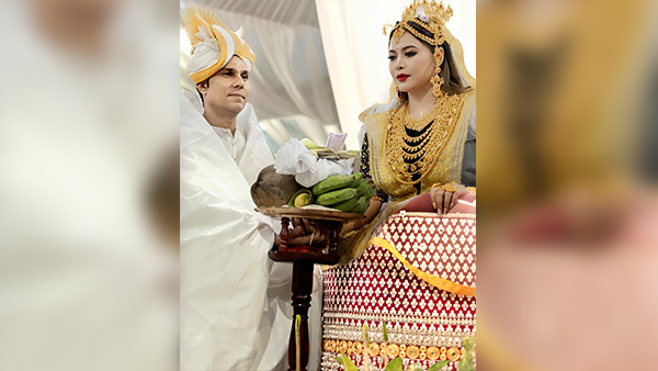 Randeep Hooda And Lin Laishrams Traditional Meitei Wedding Pics