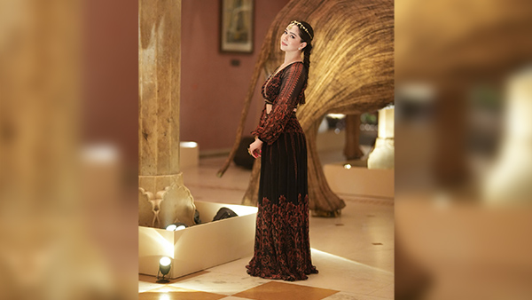 Sara Tendulkars Sheer Lehenga Style Is Perfect To Ace All Festive Look!