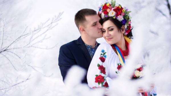Year Ender 2023: Cool Winter Wedding Photoshoot Ideas For Couples