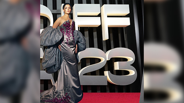 Alia Bhatts Dazzles In Dreamy Outfits At Red Sea Film Festival, Pics!