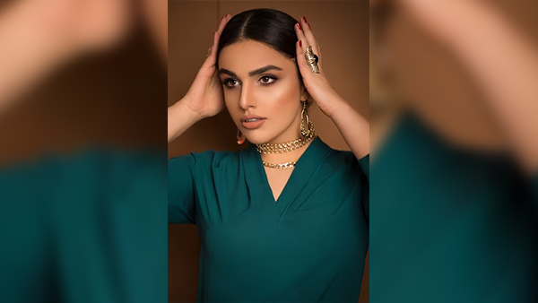 Year Ender 2023: 7 Accessory Trends That Will Define Your Style In 2024