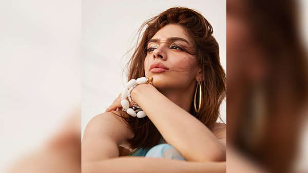 Decoding Khushi Kapoors Eye Makeup Game: 5 Tips To Accentuate The Eyes For Any Occasion