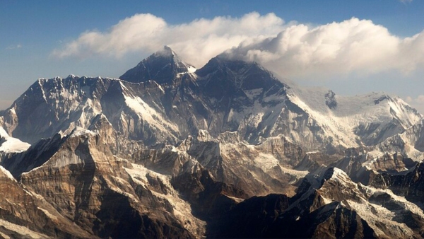  Mount Everest