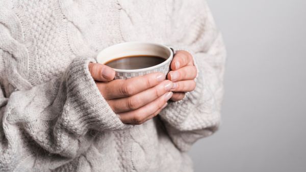 How To Keep Your Hands Warm In Winter?