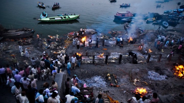 Why Do We Take Bath Right After Attending A Funeral? Reasons Behind This Cultural Norm Is Fascinating!
